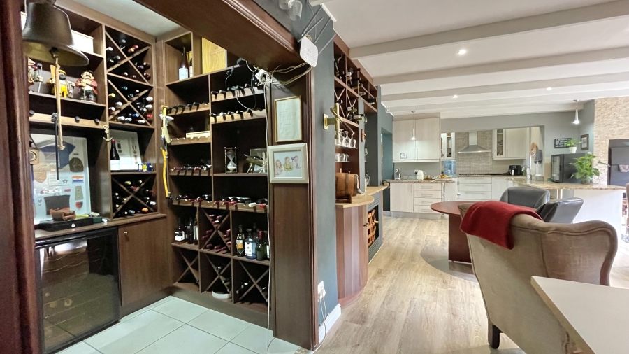 3 Bedroom Property for Sale in Helena Heights Western Cape